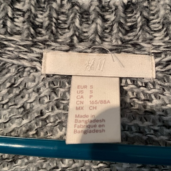 Grey long sweater with pockets - Picture 5 of 6